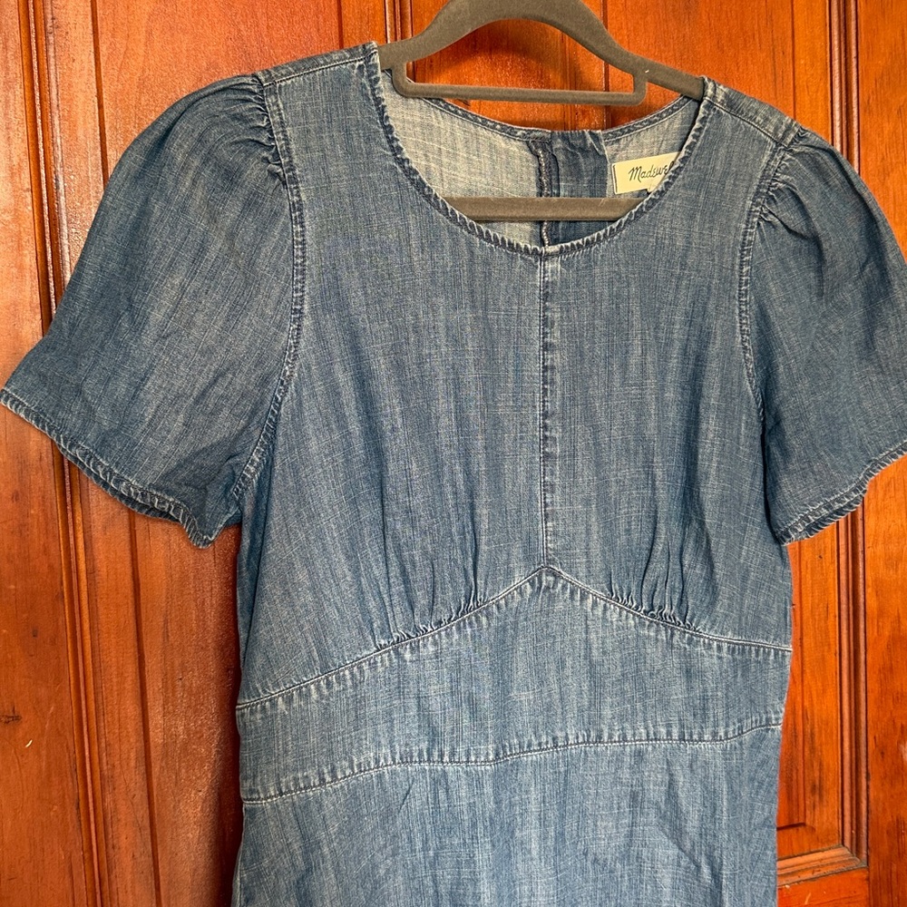 Madewell size 6 Small Chambray Denim Blue Cap Sleevw Dress - Picture 2 of 5